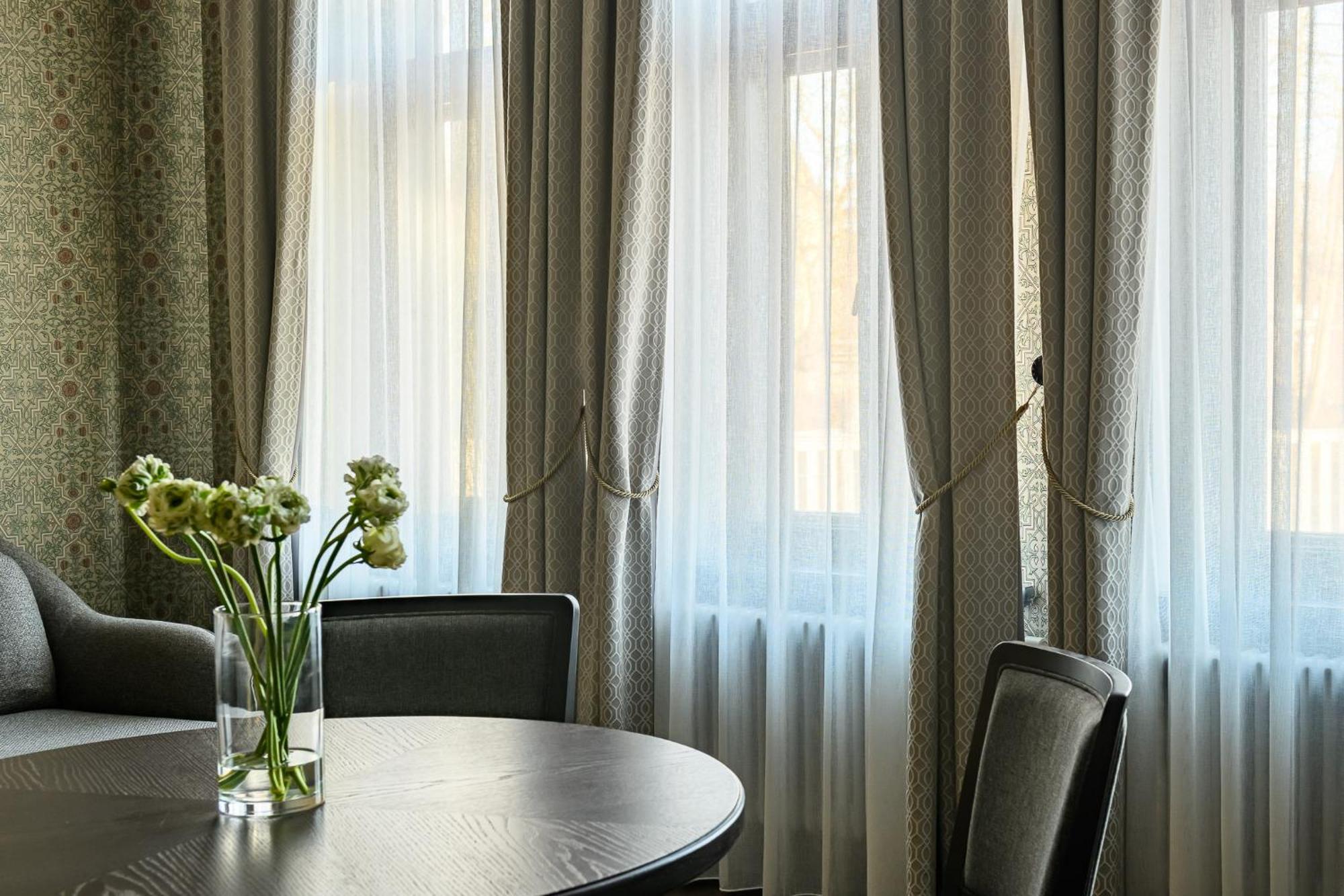 ROZE Peldu Residence Liepāja Extérieur photo