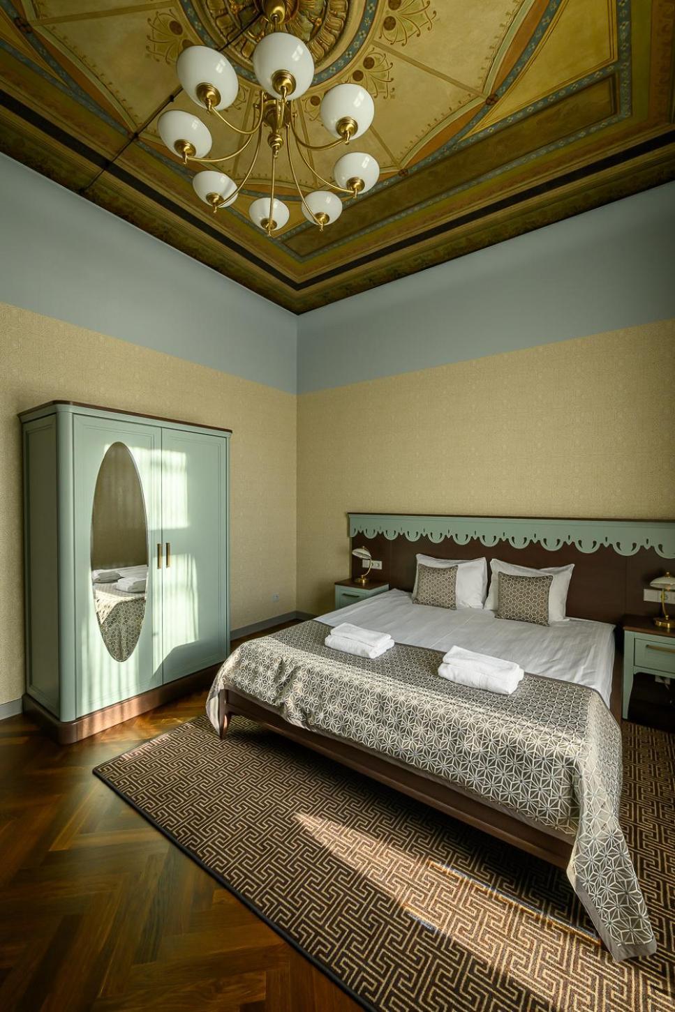 ROZE Peldu Residence Liepāja Extérieur photo